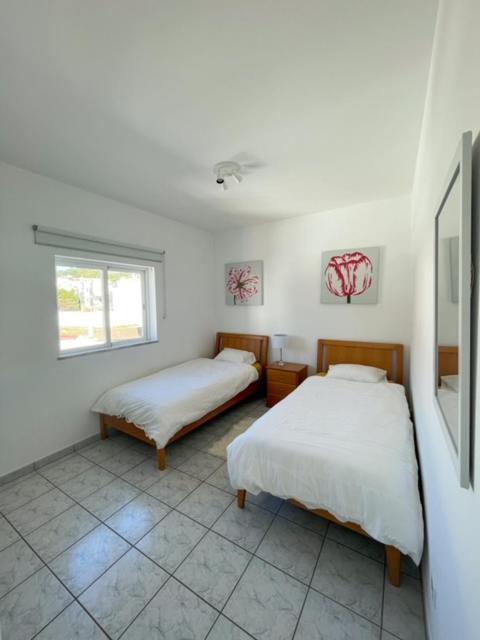 Apartmán Linha D Agua - Ap Salema Exteriér fotografie